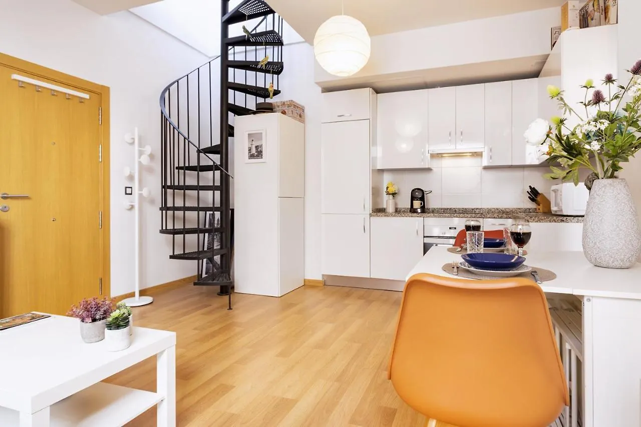 公寓 -Malagasunapts-Romantic Private Terrace&Shared Pool